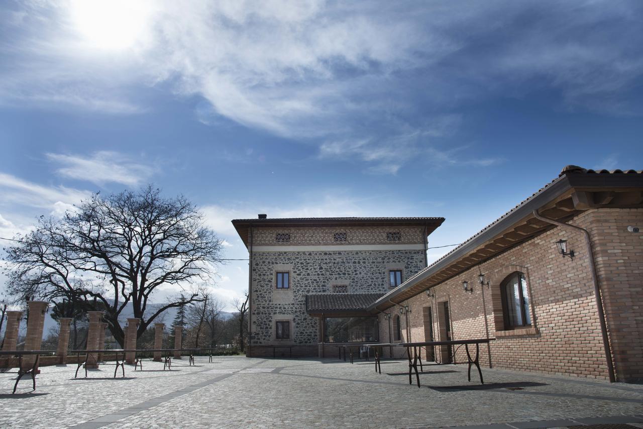 La Tenuta di Trimalcione Villa Pofi Esterno foto